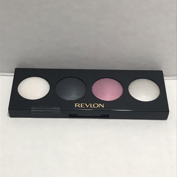 Revlon Other - ♦️$3♦️ Revlon Black Magic Creme Shadow